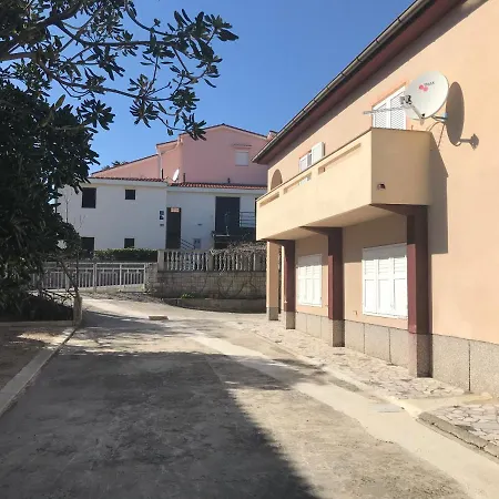 Pensión Summer Baška